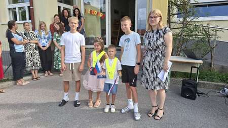 Začetek šolskega leta na OŠ Jelšane  (3)-1200